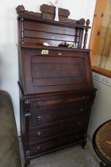 EASTLAKE STYLE SLANT FRONT DESK APPROX 5 FEET X 30 INCH X 16 INCH WITH CONT