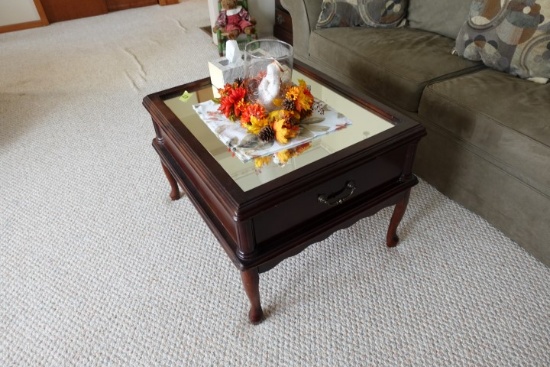 MIRROR TOP COCKTAIL TABLE MOHOGANY 31 INCH X 27 INCH X 20 INCH TALL LIFT TO