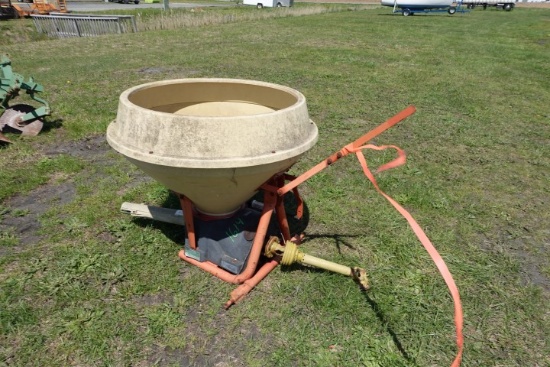 #1614 LESCO SPREADER SN 22119 46751 3 PT MOUNT PTO DRIVEN