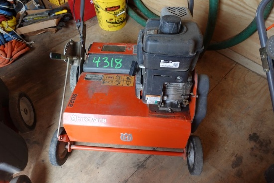 #4318 HUSQVARNA SD22 WITH 9 HP BRIGGS AND STRATTON