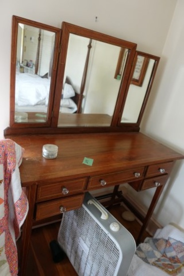 ANTIQUE CHERRY WOOD DRESSING TABLE WITH HOLLY INLAY GLASS PULLS 3 BEVELED M