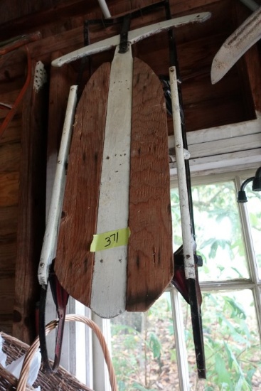 VINTAGE SNOW SLED BASKETS METAL FILING CABINET