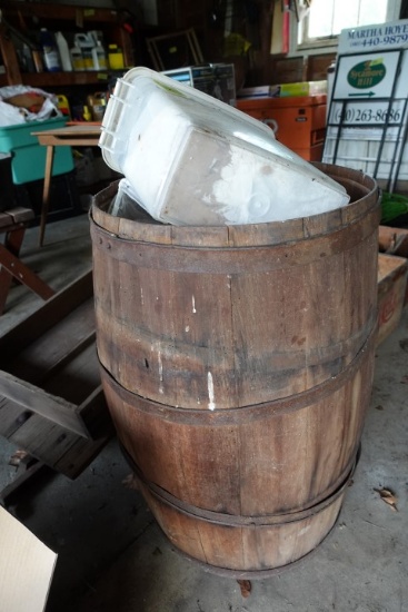 VINTAGE WOODEN BARREL WITH METAL RIM STANDS 28 INCH TALL
