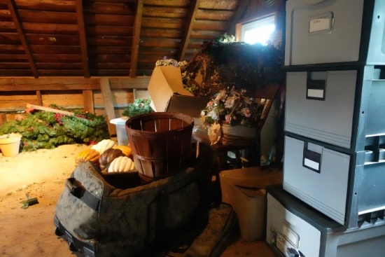 CONTENTS OF ATTIC INCLUDING STEAMER TRUNK ANTIQUE TABLES TRAP THROWER OLD W
