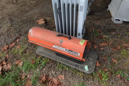 DAYTON 50000 BTU SALAMANDER HEATER AND ELECTRIC OIL HEATER
