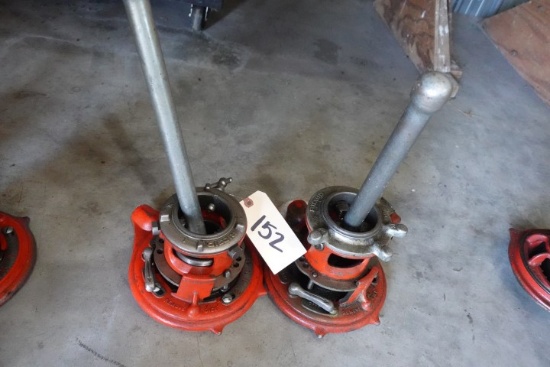 2 RIDGID MANUAL RATCHET PIPE THREADERS 1" 1 1/4" 1 1/8" 2" WITH 2 HANDLES