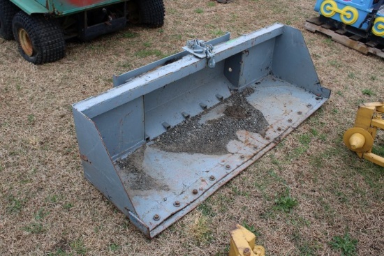 #1106 78" SKID STEER BUCKET WITH TOW HOOK ON QUICK HITCH PLATE