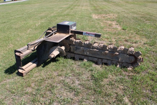 #806d Lowe Trencher Mod 21c Mounted On Skid Steer Quick Hitch Plate