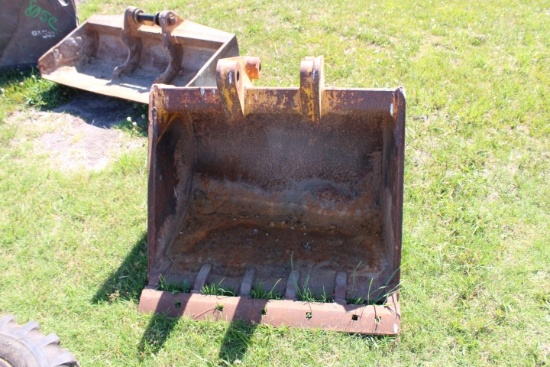 #805a Backhoe Digging Bucket 35 X 30
