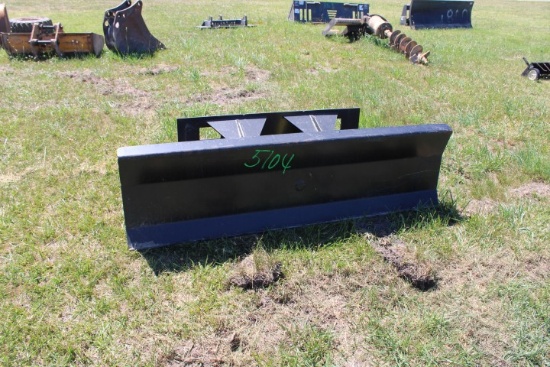 #5104 Skid Steer 6' Push Blade With Hyd Adjust Angle