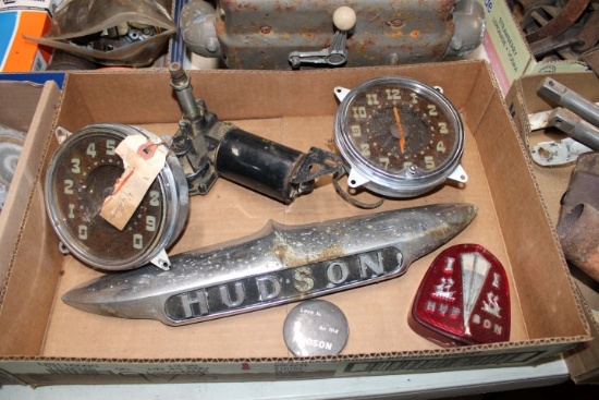 EARLY AUTO PARTS AND EARLY HUDSON CAR PARTS SPEDOMETER ODOMETER CLOCK TRUNK