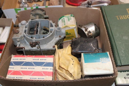 BOX WITH CARTER FOUR BARREL CARB MISC AUTO PARTS