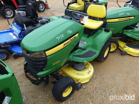 JD X300 Riding Mower