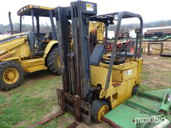 Cat TD50 Forklift