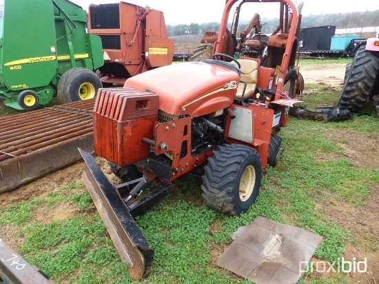 Ditch Witch RT40 Trencher