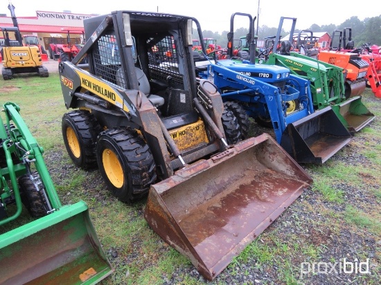 NH L170 Skid Steer