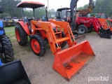 Kubota M7040 4x4 w/ldr