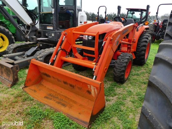 Kubota L3200 4x4 w/ldr