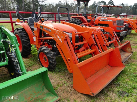 Kubota L3800 4x4 w/ldr