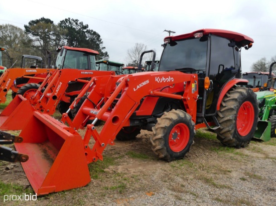 Kubota MX6000 Cab 4x4 w/ldr