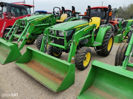 JD 3025E 4x4 w/ldr