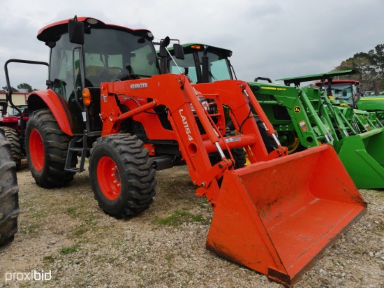 Kubota M4-071 Cab 4x4 w/ldr
