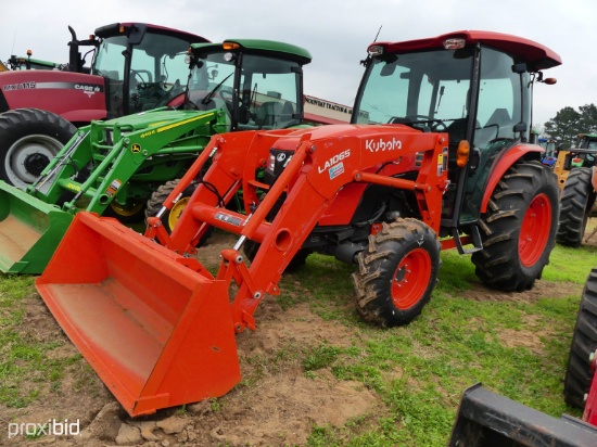 Kubota MX6000 Cab 4x4 w/ldr