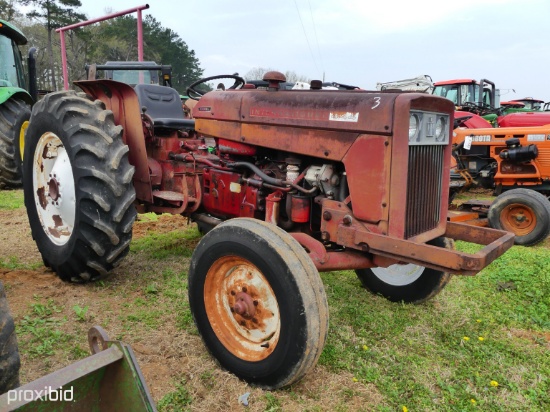 Int 444 Tractor