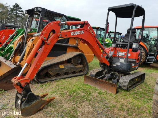 Kubota U17 Mini Excavator