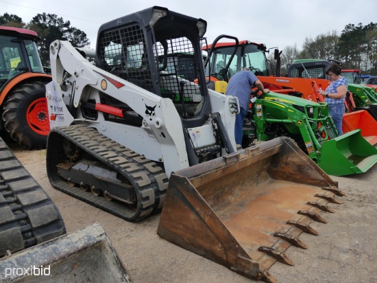 Bobcat T650 Skid Steer