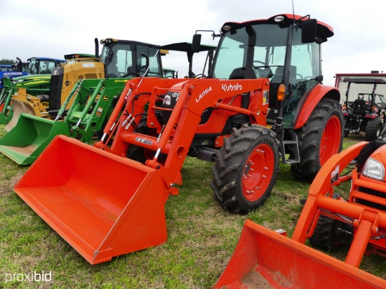 Kubota M4-071 Cab 4x4 w/ldr
