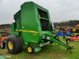 JD 468 Rd Baler