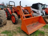 Kubota M7060 4x4 w/ldr