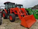 Kubota M4-071 Cab 4x4 w/ldr