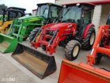 Branson 5220 Cab 4x4 w/ldr
