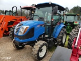 LS XR3135 Cab 4x4 Tractor