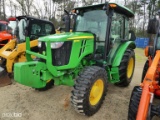 JD 5075E Cab 4x4
