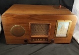 1948 Robert Lawrence Ro-La Coin Radio
