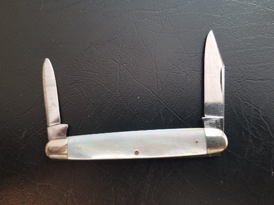 Case XX 1920-1940's Mother of Peral Knife