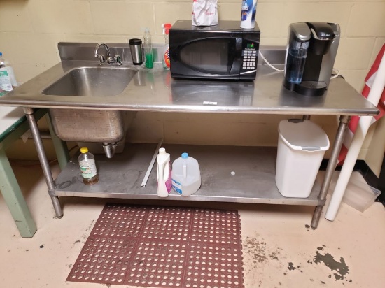 Stainless Steel Sink/Table Combo