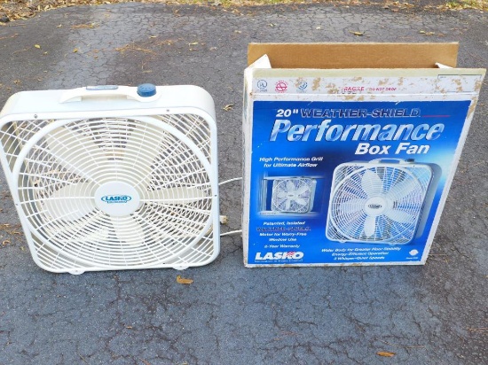 Lasko 20" Electric Box Fan