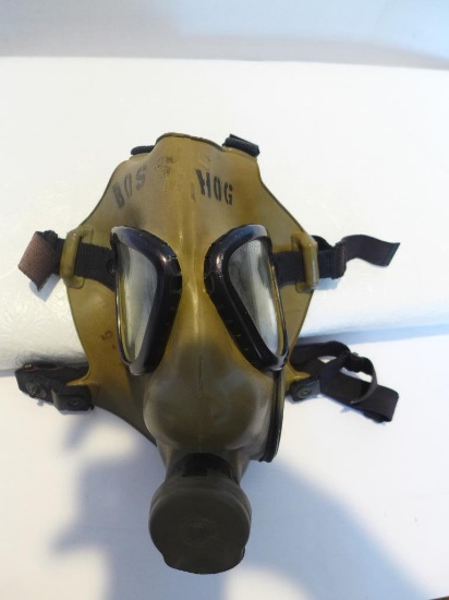 U.S. Gas Mask without Filter Canister