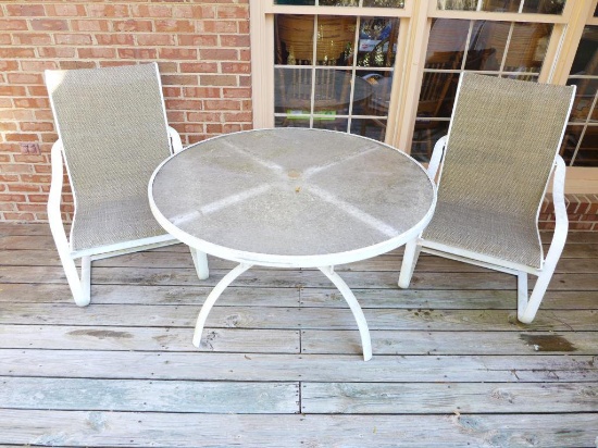 Round Plastic Top Patio Table with (2) Chairs