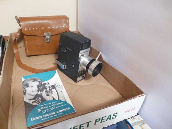 Bell & Howell Zoom Electric Eyew 8MM Move Camera