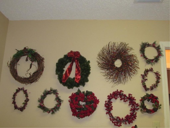 (10) Medium & Small Christmas Wreaths
