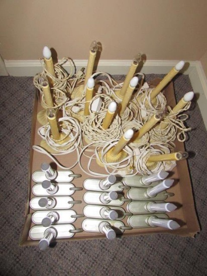 (13) Battery-Operated Christmas Candles & (13)