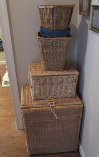 Assorted Wicker Baskets: Large Wicker Clothes