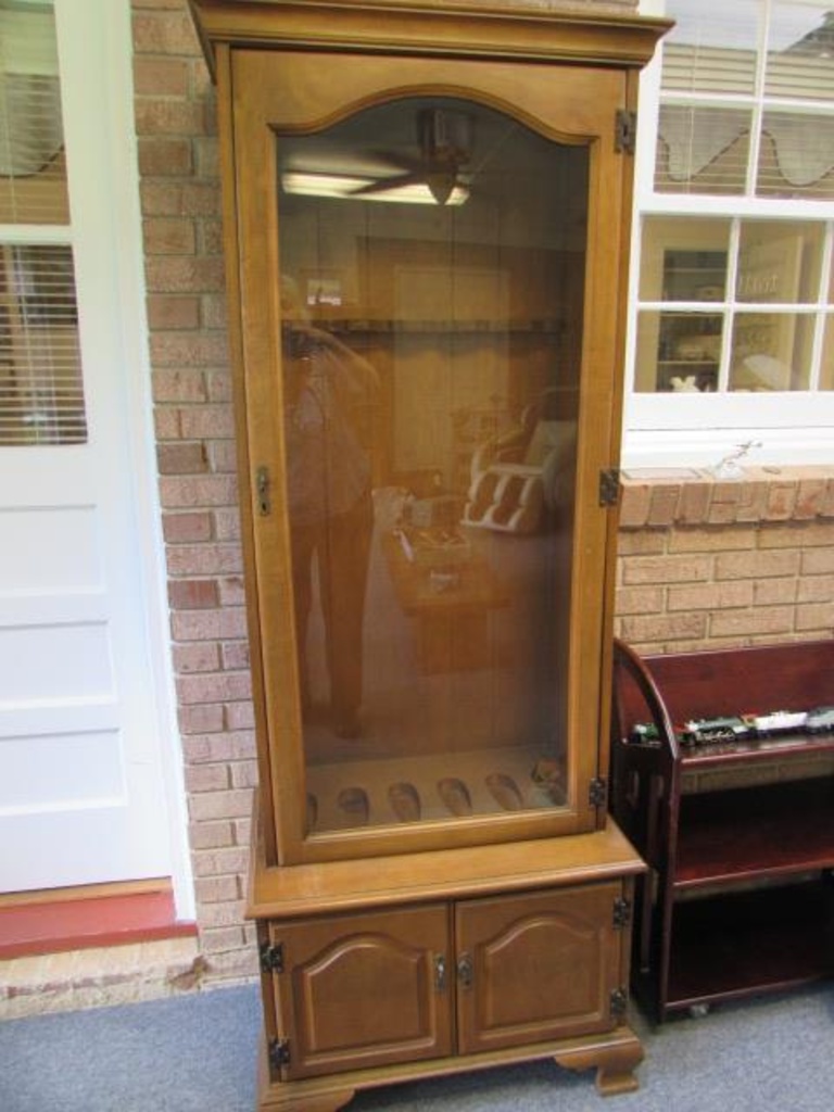 Gun Cabinet By Jasper Estate Personal Property Furniture Cabinets Cupboards Online Auctions Proxibid