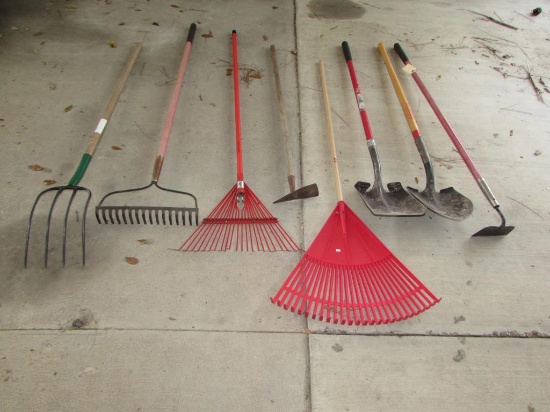 (8) Long-Handle Yard & Garden Tools