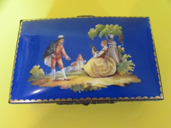 Limoges (France) Hinged Rectangular Box--6" x 3